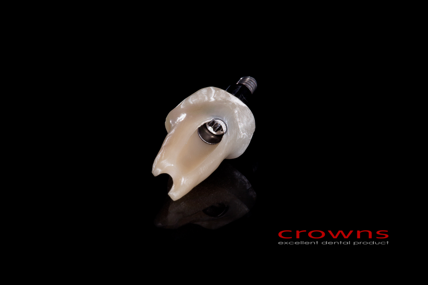 Crowns – implanty – łącznik cyrkonowy – 4951-2015 72dpi